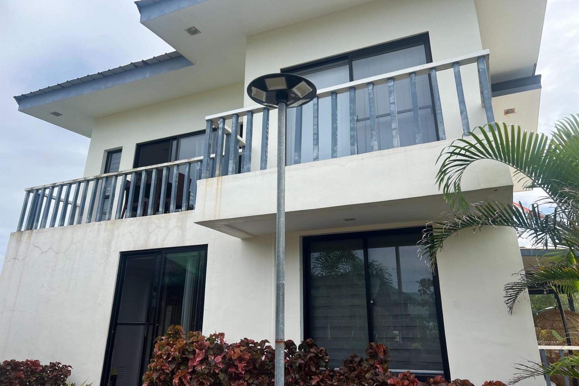 Lover'S Point Beach Front Resort Lian Exterior photo